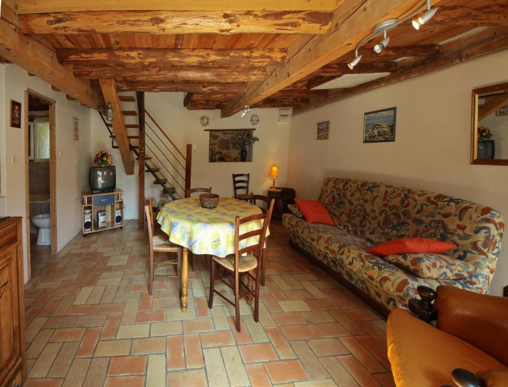 فندق Domaine De Malouzies Fonties-Cabardès الغرفة الصورة